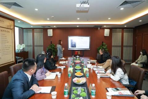 罗湖区人大常委副主任谭会茹一行莅临征途国际调研