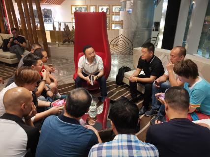 让中国企业家更有眼界——征途国际创始人李厚德率领企业家学员游学越南站