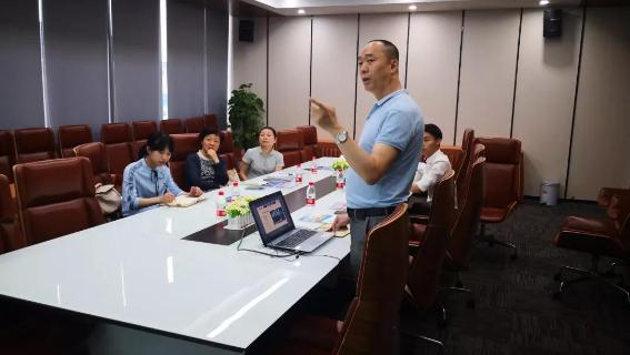 赣江南昌经开区领导受邀访问征途国际加速器，为优质项目落地南昌创造新机遇